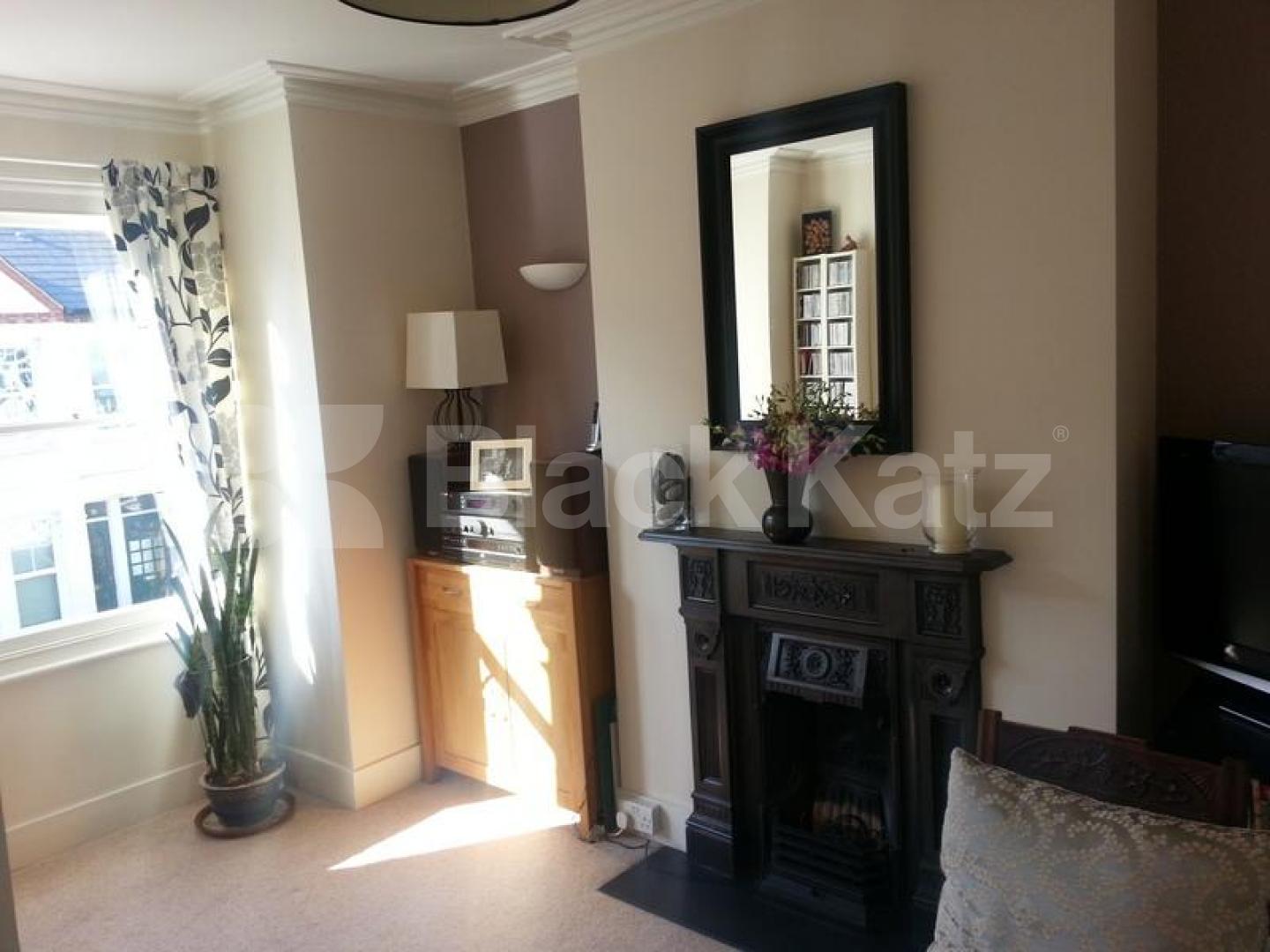 			NEW INSTRUCTION, 2 Bedroom, 1 bath, 1 reception End Terraced House			 Treport Street, Wandsworth/Earlsfield